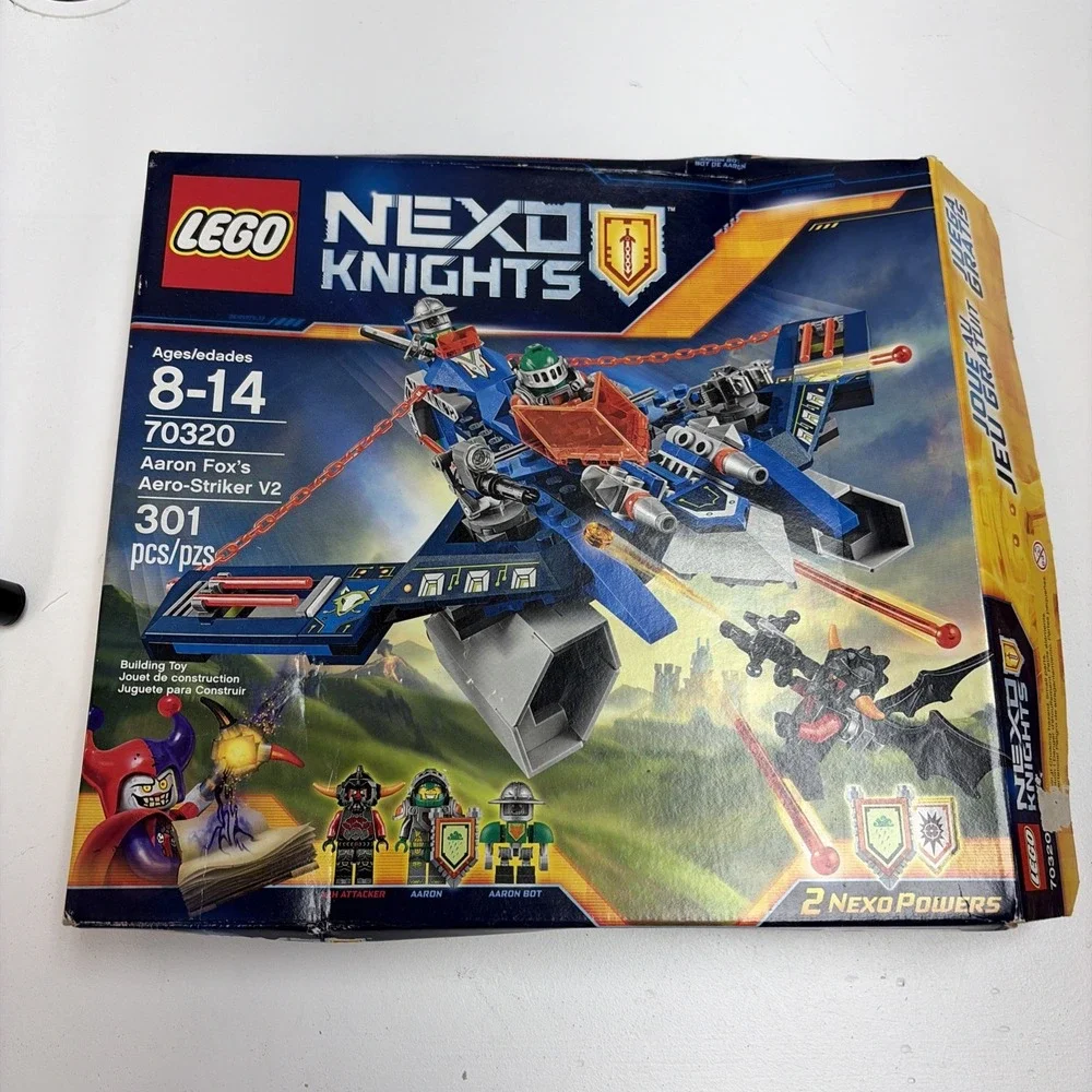 70320 LEGO Nexo Knights Season 2 Aaron Fox's Aero-Striker V2 New Opened Box